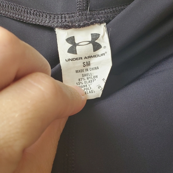 Underarmour Workout Capri Leggings - Picture 6 of 6